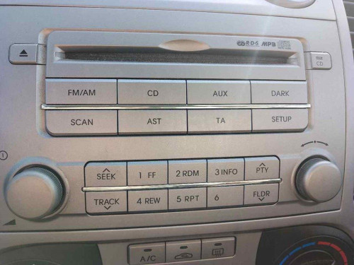 SISTEMA AUDIO / RADIO CD Hyundai I20 (PB) 