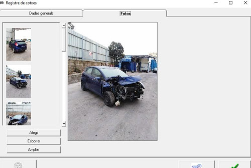  FORD FIESTA (CNN) 
