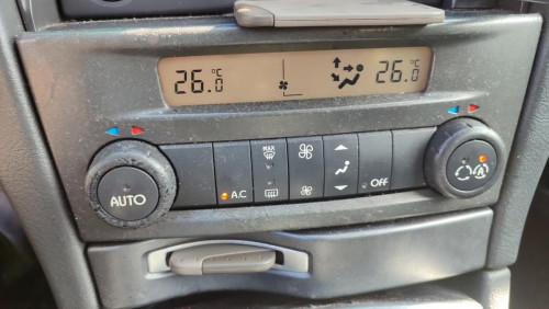  RENAULT LAGUNA II GRANDTOUR (KG0) 
