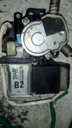 ELEVALUNAS DELANTERO DERECHO Mitsubishi GALLOPER (HYUNDAI)(02.1998) 