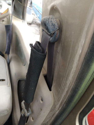 CINTURON SEGURIDAD DELANTERO IZQUIERDO