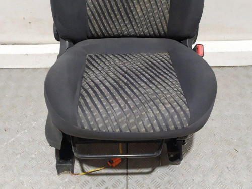  ASIENTO DELANTERO DERECHO PEUGEOT BIPPER TEPEE 