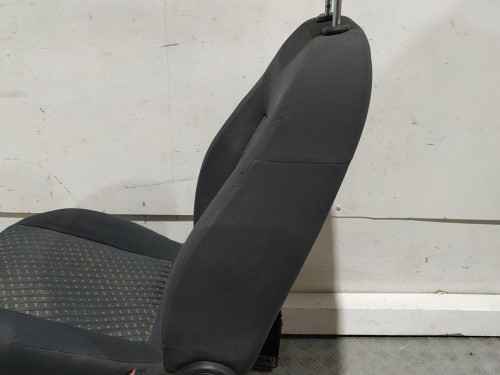 ASIENTO DELANTERO DERECHO Peugeot BIPPER TEPEE 