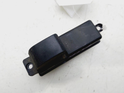MANDO ELEVALUNAS DELANTERO DERECHO, Mazda, 2 BERLINA (DE)