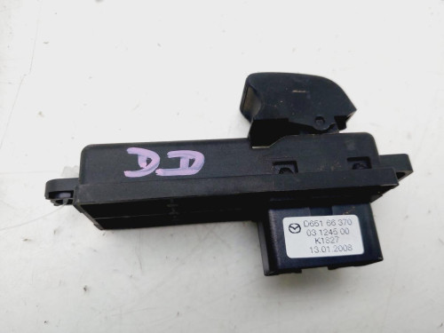 MANDO ELEVALUNAS DELANTERO DERECHO Mazda 2 BERLINA (DE) 