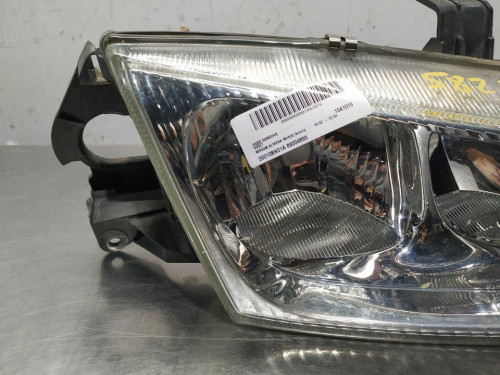  FARO DERECHO NISSAN ALMERA (N16/E) 