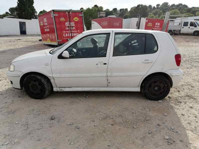 VOLKSWAGEN POLO III BERLINA (6N2)