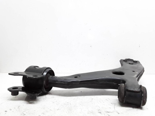 BRAZO SUSPENSION INFERIOR DELANTERO DERECHO Ford FOCUS BERLINA (CAP) 