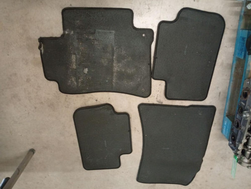 NO IDENTIFICADO LEXUS IS 200 (GXE10) 