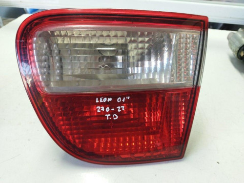  PILOTO TRASERO DERECHO Seat LEON (1M1) 