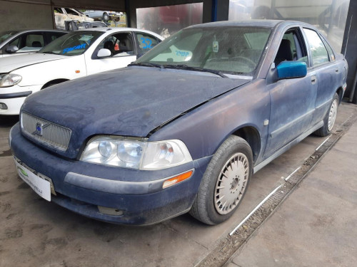  VOLVO S40 BERLINA 