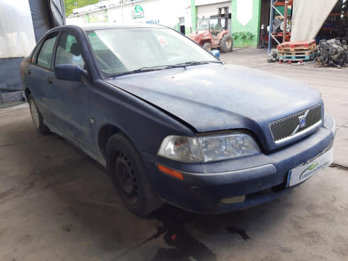  VOLVO S40 BERLINA 
