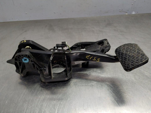  PEDAL FRENO Mercedes-Benz CLASE B (BM 247) 