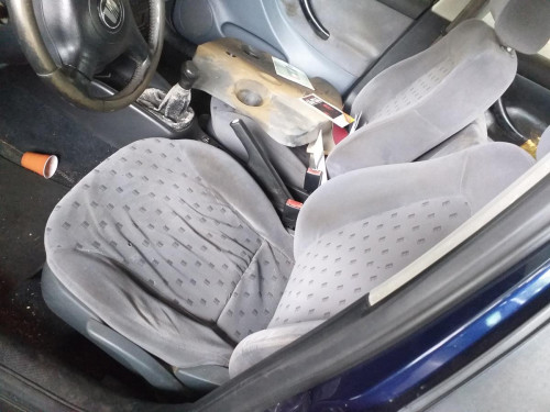  SEAT TOLEDO (1M2) 