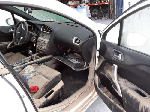  CITROEN DS4 