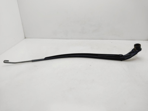 BRAZO LIMPIA DELANTERO DERECHO Mazda 6 FAMILIAR (GJ) 