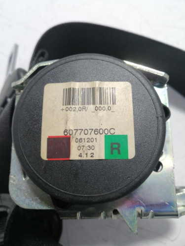  CINTURON SEGURIDAD DELANTERO DERECHO OPEL CORSA D 