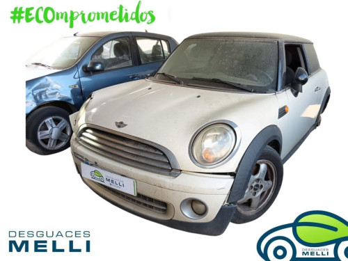 MINI MINI (R56) — vehículo donante para recambios 