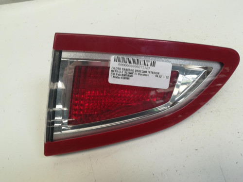  PILOTO TRASERO DERECHO INTERIOR Renault SCENIC III (JZ) 