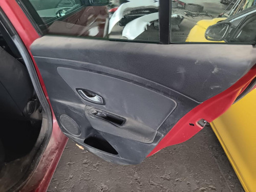  RENAULT MEGANE III BERLINA 5P 