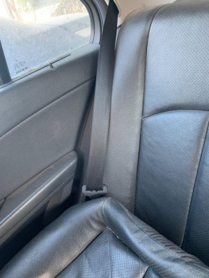 CINTURON SEGURIDAD TRASERO DERECHO