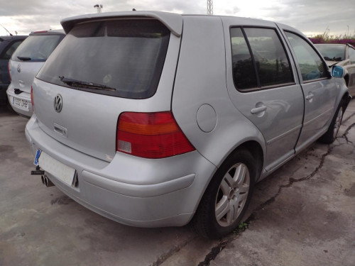 VOLKSWAGEN GOLF IV BERLINA (1J1)(10.1997) — автомобиль-донор на запчасти 