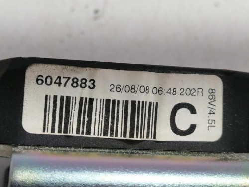  CINTURON SEGURIDAD TRASERO CENTRAL Volkswagen TOURAN (1T2) 