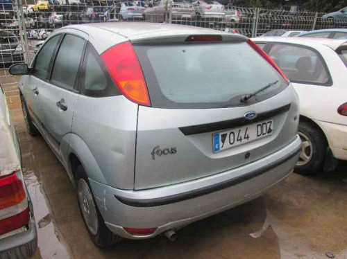  FORD FOCUS BERLINA (CAK) 