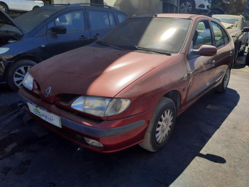 RENAULT MEGANE I BERL./ BERL. CON PORTÓN (BA0) — vehículo donante para recambios 