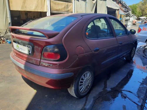 RENAULT MEGANE I BERL./ BERL. CON PORTÓN (BA0) — vehículo donante para recambios 