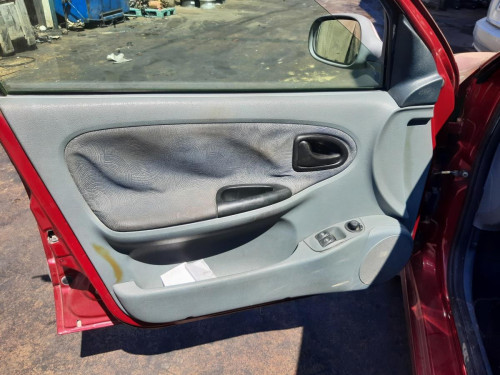 RENAULT MEGANE I BERL./ BERL. CON PORTÓN (BA0) — vehículo donante para recambios 