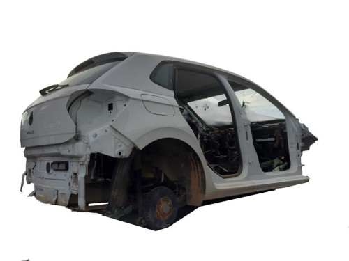 VOLKSWAGEN POLO VI (AW1)(08.2017) de segunda mano