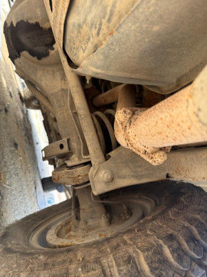 BRAZO SUSPENSION TRASERO IZQUIERDO