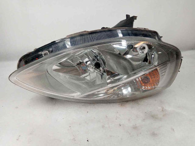 FARO DERECHO, LANCIA, MUSA (184)