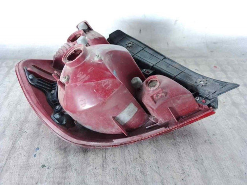 PILOTO TRASERO DERECHO HYUNDAI ACCENT (LC) 