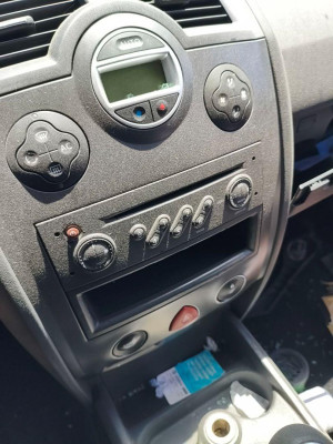 SISTEMA AUDIO / RADIO CD, RENAULT, MEGANE II BERLINA 5P