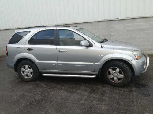 KIA SORENTO (BL) — vehículo donante para recambios 