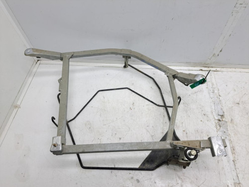 SOPORTE RUEDA REPUESTO Renault SCENIC IV 