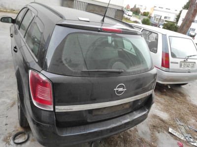 OPEL ASTRA H CARAVAN