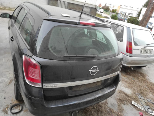 OPEL ASTRA H CARAVAN — Donor Vehicle for Used Parts 