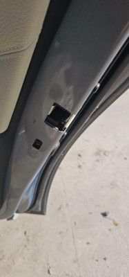 CERRADURA PUERTA TRASERA DERECHA