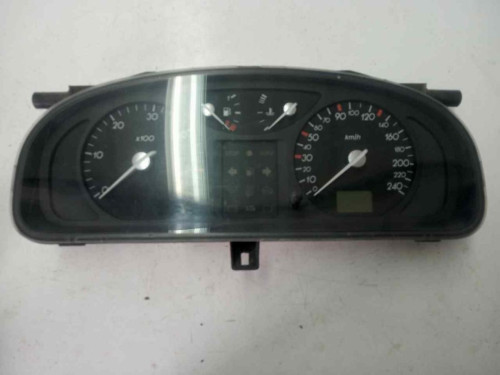 CUADRO INSTRUMENTOS Renault LAGUNA (B56) 