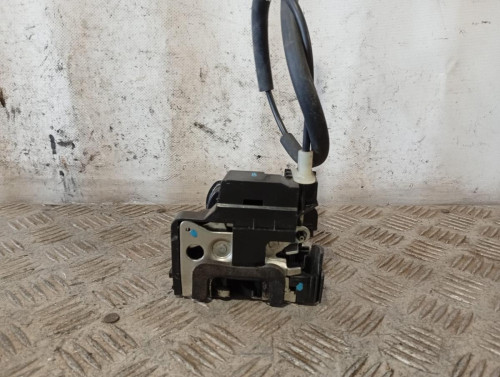 CERRADURA PUERTA DELANTERA IZQUIERDA 