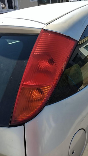 PILOTO TRASERO DERECHO Ford Focus Berlina (CAK)(1998->) FORD Focus Berlina (CAK)(1998->) 