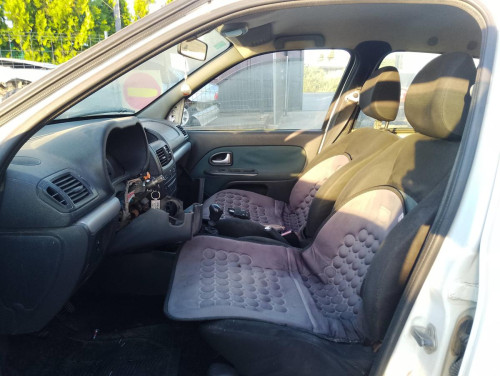 RENAULT CLIO II FASE II (B/CB0) — Donor Vehicle for Used Parts 