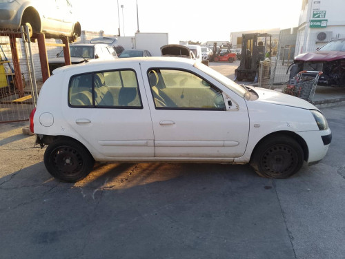 RENAULT CLIO II FASE II (B/CB0) — Donor Vehicle for Used Parts 