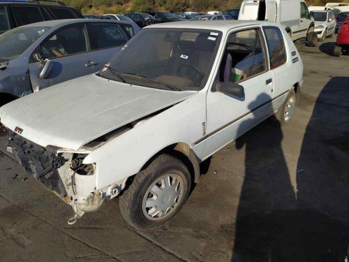  PEUGEOT 205 BERLINA 