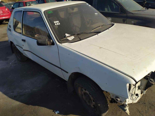  PEUGEOT 205 BERLINA 