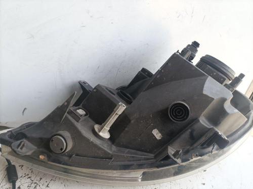 FARO DERECHO OPEL VIVARO FURGÓN/COMBI 