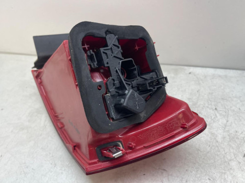PILOTO TRASERO IZQUIERDO VOLKSWAGEN JETTA VI (163) 